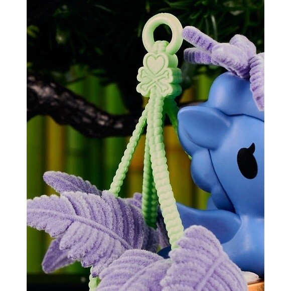 tokidoki Hope Unicorno from Botanical Harmony Unicorno Series - Picture 10 of 10